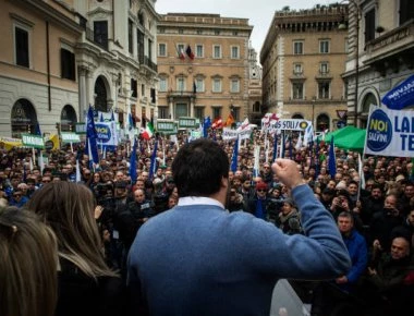 Στέλεχος της Λέγκα: «Πρέπει να δούμε αν η κοινωνία μας πρέπει να συνεχίσει να υπάρχει ή όχι»